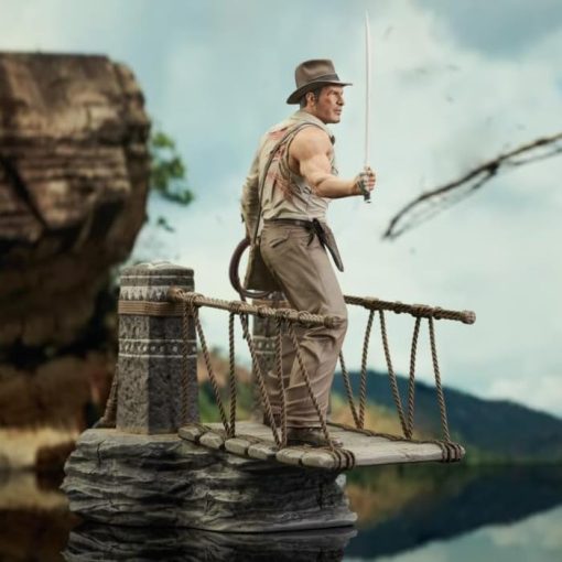 Diamond Select Toys Indiana Jones and The Temple of Doom: Estatua de la galeria Deluxe del Puente de Cuerda - Imagen 4