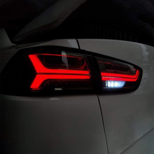 Juego de luces traseras LED VLAND Compatible con Mitsubishi Lancer & EVO X 2008-2020 (No Compatible con Sportbacks/fortis/io) con Señal de Giro Secuencial ambar, Ensamblaje de lampara trasera de LED completo Humo/Tinte - Imagen 7