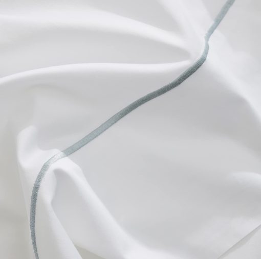 Juego de sabanas bordadas BOLL & BRANCH Signature - Twin XL, Blanco/Orilla - Lujo 100% algodon organico - 1 Sabana plana, 1 Sabana ajustable, 2 Fundas de almohada - Imagen 3
