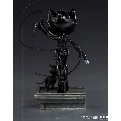 Iron Studios Batman Returns Minico: Catwoman Minico | Figura coleccionable de 7 pulgadas de Batman Returns - Imagen 6