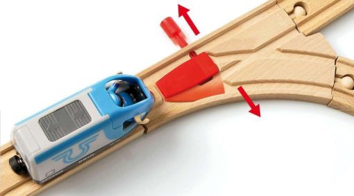 BRIO World - 33512 Travel Switching Set | Juego de tren de madera premium con 42 piezas y accesorios | Ideal para niños de 3 años en adelante | Compatible con todos los juguetes ferroviarios BRIO - Imagen 7