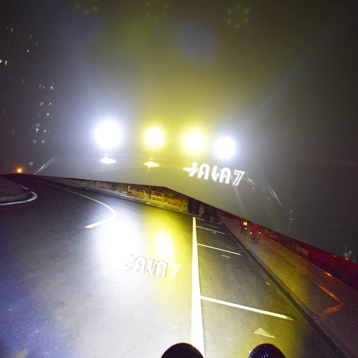 JALN7 Luces LED de Conduccion Amarillo 5 Pulgadas Proyector de Rayo Amarillo para Motocicleta Coche Offroad Faro Lente Pod Niebla Auxiliar 140W 28000LM para BMW Jeep Pickup GMC SUV ATV UTV 4X4 2PCS - Imagen 7