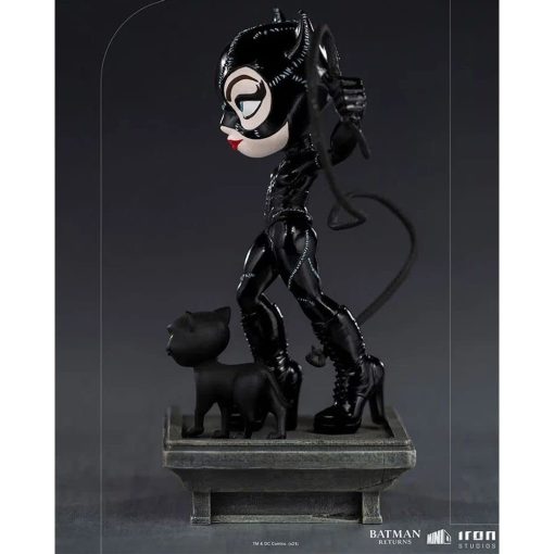 Iron Studios Batman Returns Minico: Catwoman Minico | Figura coleccionable de 7 pulgadas de Batman Returns - Imagen 5