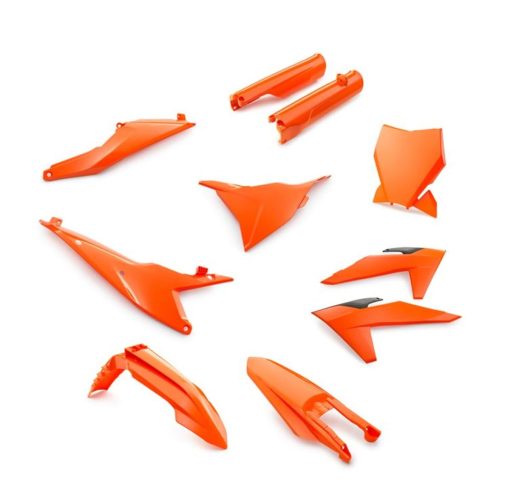 Juego de Plasticos Naranja Original para Motocicleta KTM. Contiene todas las piezas en una caja
