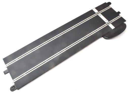 Set de Carreras de Autos Slot Mustang vs Camaro a Escala 1:32 - Scalextric/Premium Hobbies - Imagen 4