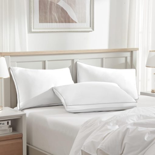 Almohada de Pluma de Lujo Globon King Size, Baja y Suave con Relleno de Plumas para Dormir, Almohada Esponjosa de Coleccion de Hotel, 18"X34", Juego de 2 - Imagen 7