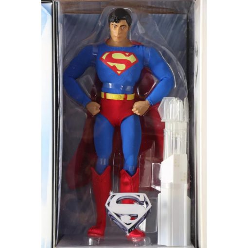 Figura de Accion Exclusiva de 12 Pulgadas de Christopher Reeves como Superman de Mattel DC Universe 2010 - Imagen 3