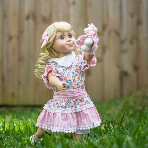 Muñeca Oficialmente Licenciada de Little House on The Prairie Nellie Oleson de The Queen's Treasures, de 18 Pulgadas, con Osito a Juego. Compatible con American Girl - Imagen 6