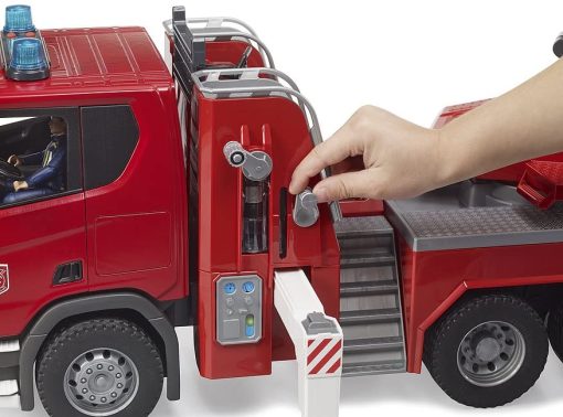 Bruder - Camion de bomberos SCANIA Super 560R con bomba de agua y modulo de luces y sonido (Reemplaza 03590) - Imagen 2