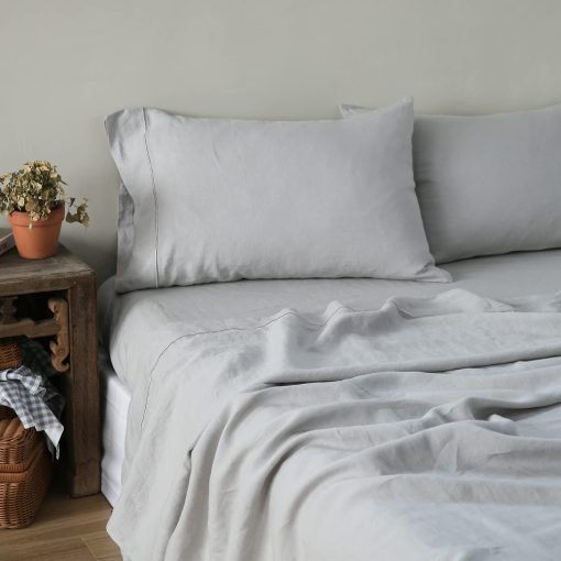 Juego de sabanas de lino Simple&Opulence 100% con bordado lavado - 4 piezas (1 sabana plana y 1 sabana ajustable y 2 fundas de almohada) natural lino suave ropa de cama transpirable acogedora de estilo campestre - Gris claro, tamano Queen