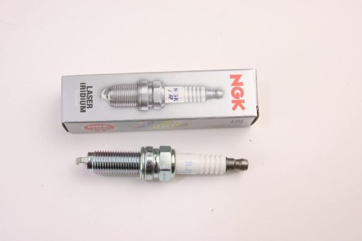 Juego de 6 bujias NGK ILZKR7B11 7751 - Imagen 2