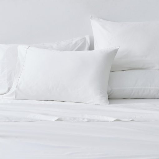 Juego de Sabanas King Size 100% Algodon Sateen de Great Bay Home - 4 Piezas 15" Bolsillo Profundo Sabanas Blancas con Fundas de Almohada - Suave Tejido Sateen, lujoso Set de Ropa de Cama de 400 Hilos (King, Blanco) - Imagen 5