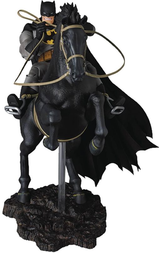 Figura de Accion Batman y Caballo MAFEX de The Dark Knight Returns