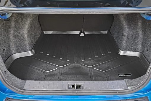 Forro de maletero SMARTLINER a medida en negro compatible con Nissan Versa 2020-2023 (Compatible con transmision manual y automatica) - Imagen 2