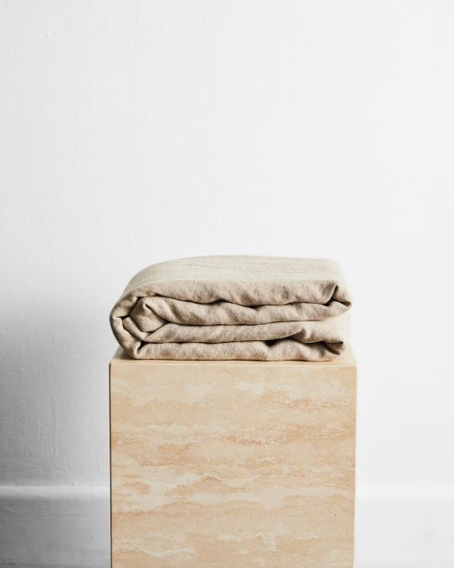Manta de lino Bed Threads - 100% lino de lino frances - 330 GSM - Peso pesado, grueso y suave - Ecologico - Manta calida y duradera - Manta Esencial para todo uso - Lavable a maquina - Tamano completo - Avena