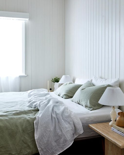 Sabana Ajustable de Lino Bed Threads - Lino 100% de lino frances - 170 GSM - Lujo y respetuoso con el medio ambiente - Transpirable, duradero y suave - Sabana ajustable individual - Lavable a maquina - Ca-R King - Blanco - Imagen 6