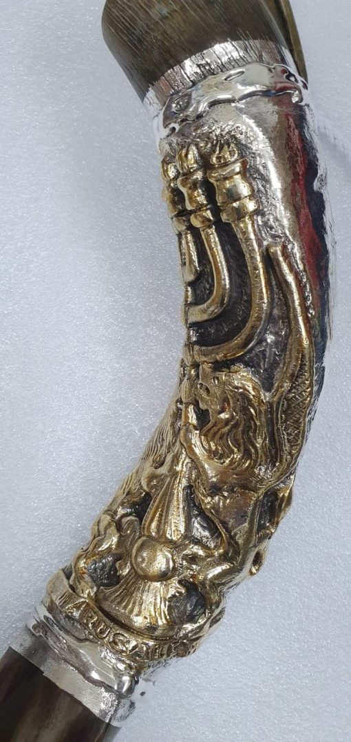 Shofarot Israel Shofar Yemenite Kudu Horn 20''-23" con Plata Esterlina Plateada Leon de Juda Menorah con Bolsa Gratis - Imagen 4