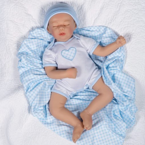 Muneca Realista Paradise Galleries - Bebe Reborn de 20" que Parece Real en Manta a Cuadros, Set de Regalo de 5 Piezas para Edades 3+ - Imagen 7