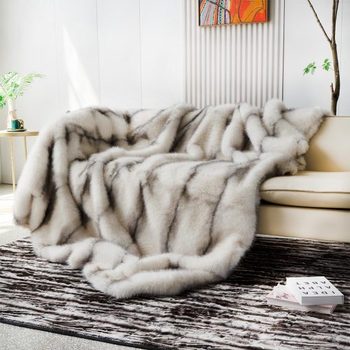 Manta de Lana Sintetica, Suave y Acogedora para Cama y Sofa, Manta de Todas las Estaciones para Decoracion del Hogar (Rallas Blancas, 74''x90'') - Imagen 2