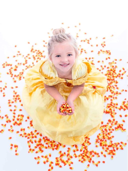 Disfraz de Princesa Amarilla Little Adventures Deluxe Beauty (X-Large Edad 7-9) - Vestido Lavable a Maquina para Jugar y Fiestas Infantiles sin Brillantina - Imagen 4