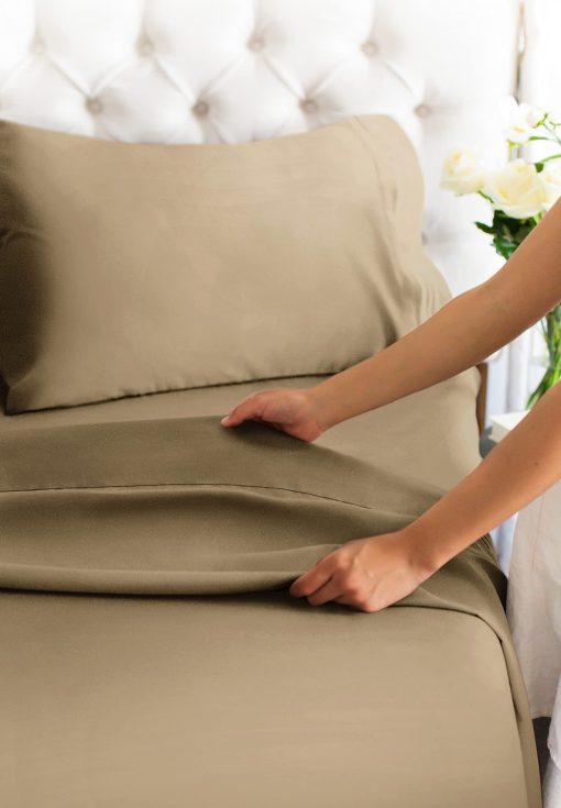 Juego de Sabanas de Algodon 100% de 400 Hilos con Bolsillos Extra Profundos para Cama Queen - Transpirables y Refrescantes - Juego de Sabanas de Lujo para Cama de Hotel - Super Suaves, sin Arrugas y Comodas en Color Beige - Imagen 4