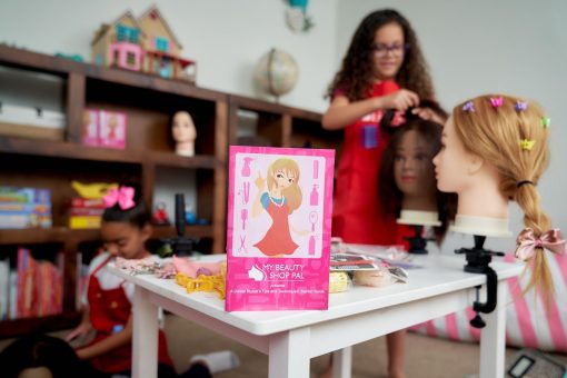MUnECA DE PELO REAL MY BEAUTYSHOP PAL y Kits de Accesorios (Kit Premium de Sofia) - Imagen 5
