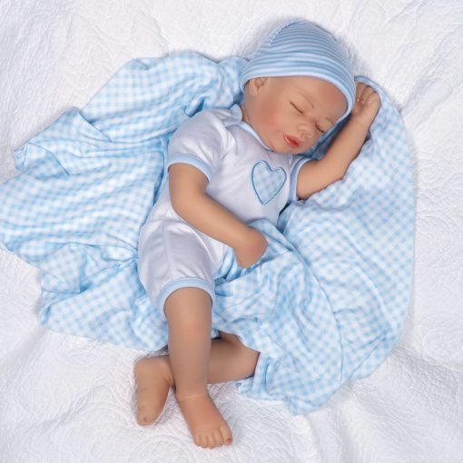 Muneca Realista Paradise Galleries - Bebe Reborn de 20" que Parece Real en Manta a Cuadros, Set de Regalo de 5 Piezas para Edades 3+ - Imagen 2