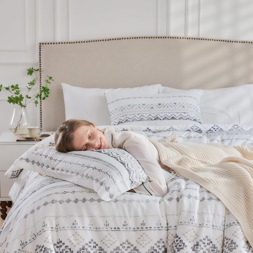 Juego de Edredon CozyDH Boho Tamaño King - 100% Algodon Egipcio de Fibra Larga Diseño Moderno con Geometrico, Moderno Transpirable Ligero Juego de Ropa de Cama para Todas las Estaciones con Fundas, 90"x104", Gris/Blanco, 3 Piezas - Imagen 4
