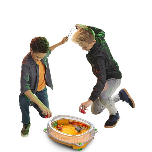 Set de Batalla Beyblade Burst QuadDrive Cosmic Vector - Juego de Batalla con Beystadium, 2 Juguetes de Batalla y 2 Lanzadores para Mayores de 8 Anos - Imagen 6