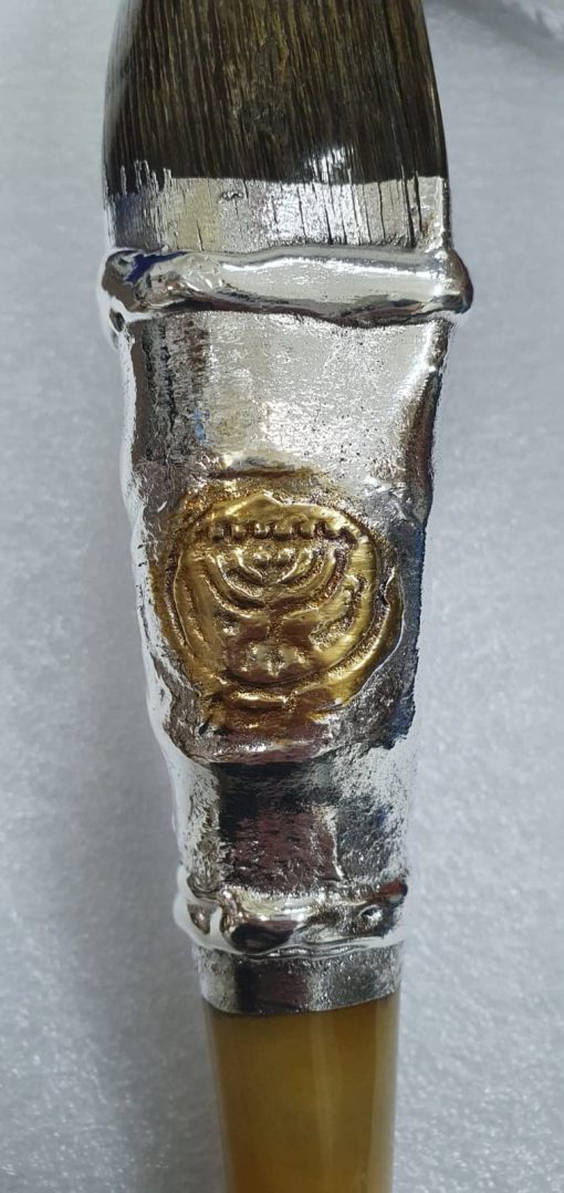 Shofarot Israel Shofar Yemenite Kudu Horn 20''-23" con Plata Esterlina Plateada Leon de Juda Menorah con Bolsa Gratis - Imagen 3