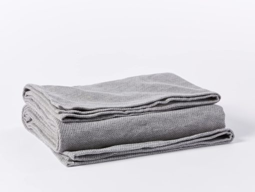 Cobija Organica Lavable Coyuchi Sequoia - Tamano Full/Queen - Gris