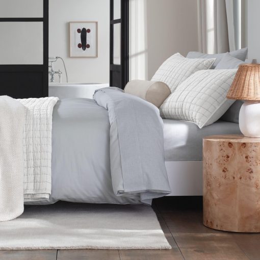 Set de Edredon Texturizado de Algodon Todo-El-Ano de Nate Home by Nate Berkus | Ropa de Cama Transpirable y Comoda de mDesign - Tamano Completo/Queen - 1 Edredon/2 Fundas de Almohada, Nieve (Blanco) - Imagen 4