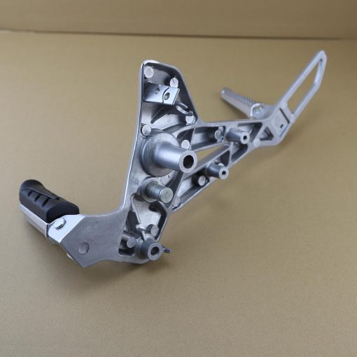 Juego de Reposapies de Aleacion de Aluminio de Alta Resistencia Mokuo para Motocicleta Set de Ensamble de Reposapies Lado Derecho Ajuste para Honda Grom MSX 125 SF 2013-2016 - Imagen 6