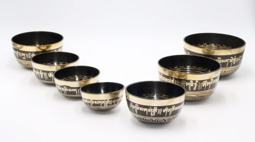 Set de 7 Cuencos Tibetanos SANSKAR NEPAL Om Mane Padme Hum de Lado Alto con Estuche | Cuencos para Meditacion y Yoga | Instrumentos de Terapia del Sonido para Relajacion - Imagen 5