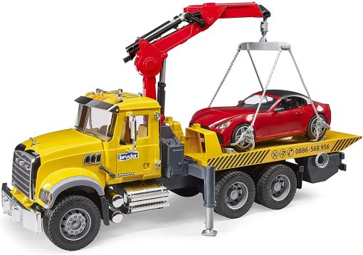 Camion de Remolque Mack Granite con Coche Roadster Bruder (02829) - Para Edades de 4 años en adelante - Compatible con figuras bworld - Imagen 3