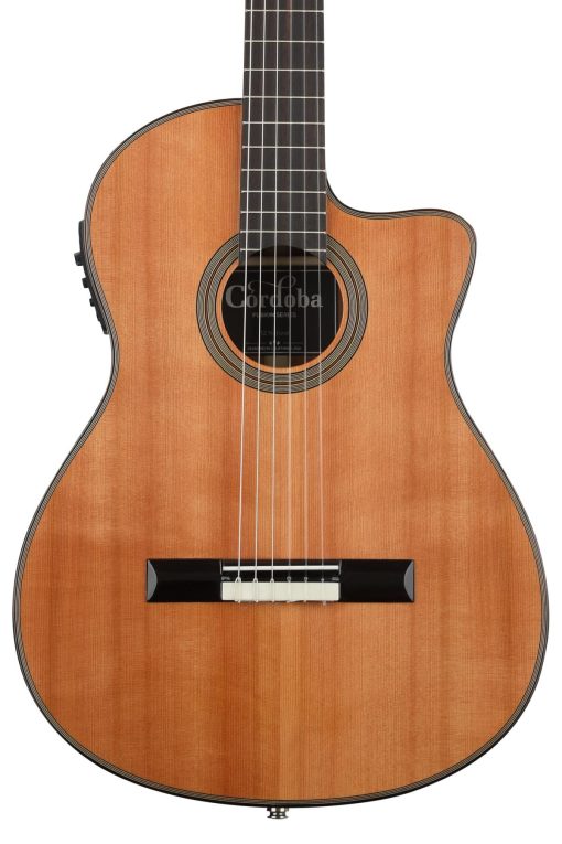 Guitarra de cuerdas de nylon acustica-electrica Cordoba Fusion 12 Natural CD Crossover Cutaway, Serie Fusion