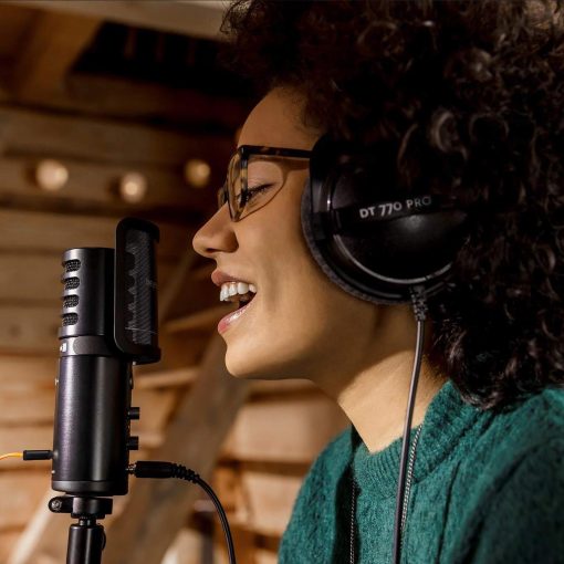 beyerdynamic DT 770 PRO - 250 OHM LE Audifonos de Estudio Profesionales (Edicion Limitada Negra) - Imagen 7