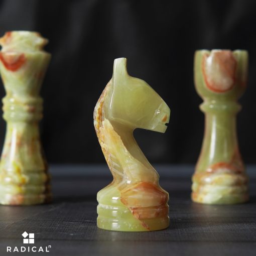 Juego de Ajedrez de Marmol Radicaln 12'' Pulgadas Blanco y onix Verde Hecho a Mano Piezas de Ajedrez de Marmol para Juego de Tablero - Juego de Ajedrez, Juego de Damas - Set de Viaje Figuras de Ajedrez - Imagen 3