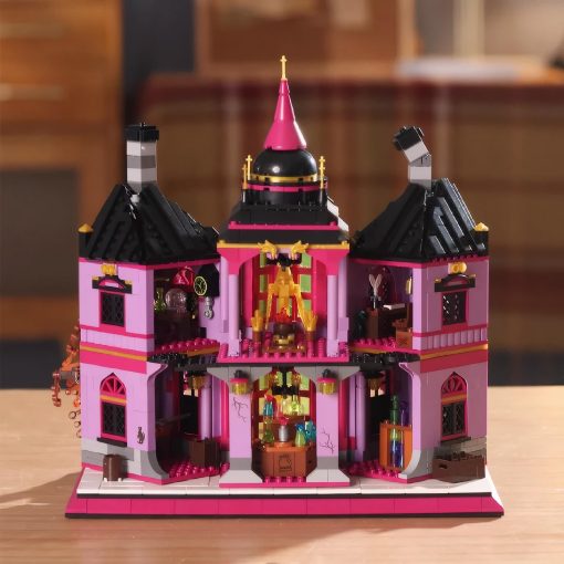 Set de Bloques de Construccion de Halloween QUEMISO - Kit de Arquitectura de 1366 Piezas de la Tienda de Magia de la Bruja, Perfecto para Adolescentes y Adultos, Casa Embrujada de Dos Pisos para la Decoracion de Halloween, Diversion Nocturna e Ideas de Regalo - Imagen 9