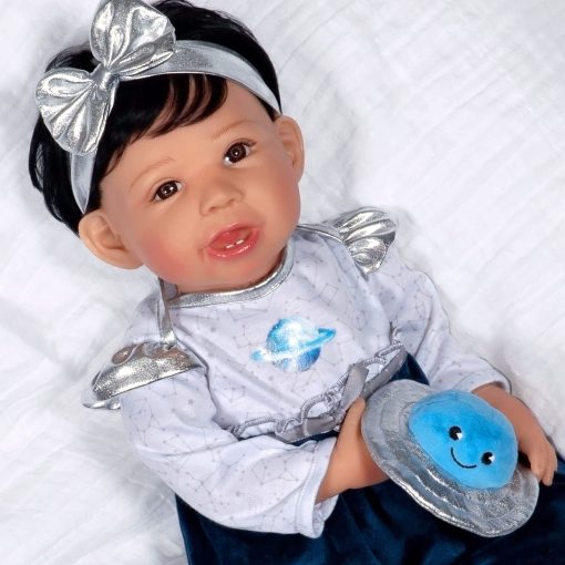 Muneca Realista Reborn Paradise Galleries - Muneca Bebe de 21'' Realista en Set de Regalo de 5 Piezas en Tema Espacial Galaxia para Edades 3+