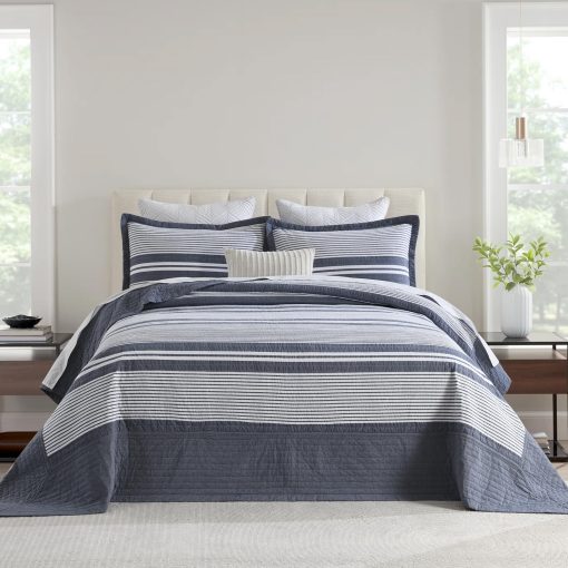Colcha Moderna King Size DDUOXIN 120" W x120 L - 100% Algodon Textura de Gofre Colcha Extra Grande con 2 Fundas de Almohada, Juego de Ropa de Cama Reversible Ligero de 3 Piezas, Folkstone/Blanco