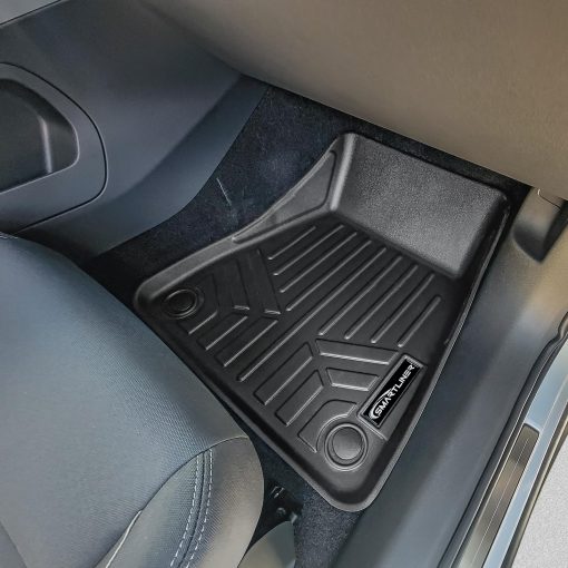 Juego de tapetes para piso de la primera fila SMARTLINER todo clima a medida en negro compatible con Polestar 2 2022-2024 - Imagen 3