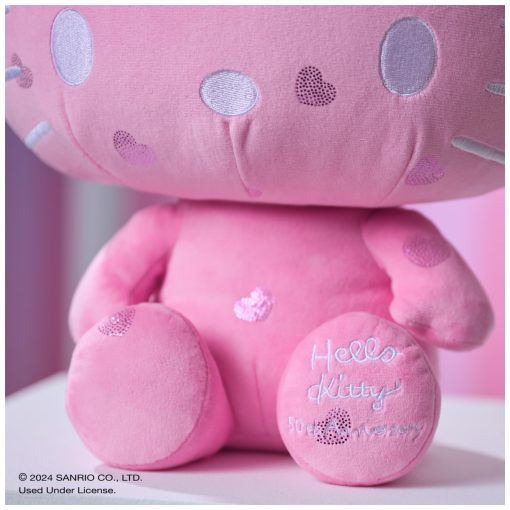 Peluche GUND Sanrio Hello Kitty 50 Aniversario, Edicion Especial de Coleccionista para Edades de 1 ano en adelante, Rosa, 12 pulgadas - Imagen 4