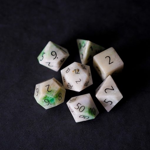 Set de Dados DND FanRoll de Metallic Dice Games 16mm en Piedra: Grabado en Jade, Dados de Juego de Rol para Dungeons and Dragons - Imagen 5