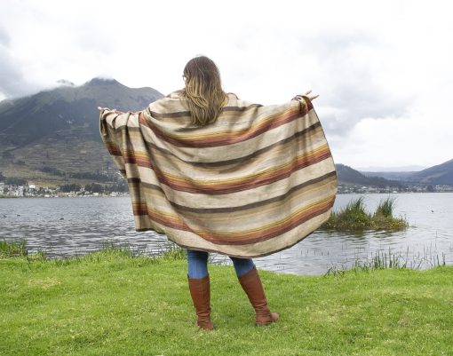Manta de Lana de Alpaca - Manta de Cama tamano Twin - Manta de Alpaca - Mejor Regalo y Manta Calida, Ligera, Manta de Sofa o de Campamento - Manta de Exterior - 87 x 64 Pulgadas (Marron) - Imagen 7
