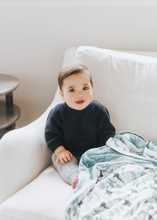 Manta de Tres Capas Acolchada para Bebe Grande de Calidad Premium "Kai" por Copper Pearl - Imagen 3