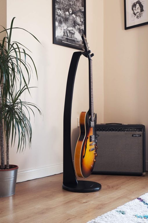 Soporte para Guitarra Acustica y Electrica Ruach GS-1 Original de Madera - Negro - Imagen 9