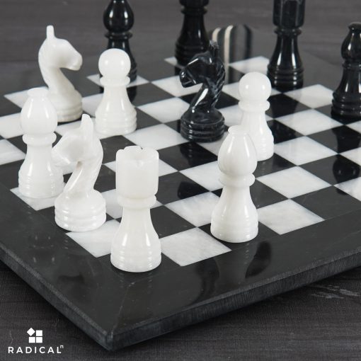Juego de ajedrez de marmol Radicaln de 12 pulgadas en blanco y negro - Juego de ajedrez hecho a mano, Tablero de ajedrez de marmol, Juego de mesa de damas familiar, Juego de ajedrez deportivo y al aire libre - Imagen 4