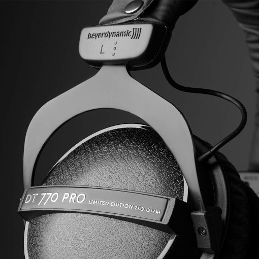 beyerdynamic DT 770 PRO - 250 OHM LE Audifonos de Estudio Profesionales (Edicion Limitada Negra) - Imagen 4