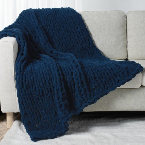Manta de Punto Grueso Carriediosa 60" X 80" para Cama Individual, 100% Hecha a Mano con Hilado de Chenilla Grueso y Suave para Sofa Cama, Manta Grande de Ganchillo Acogedora y Calida, Azul Marino